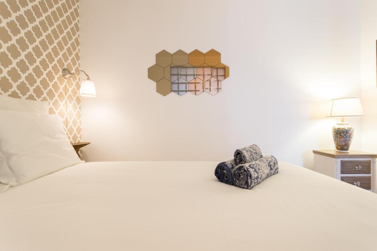 Bairrus Lisbon Apartments - Rossio Esterno foto